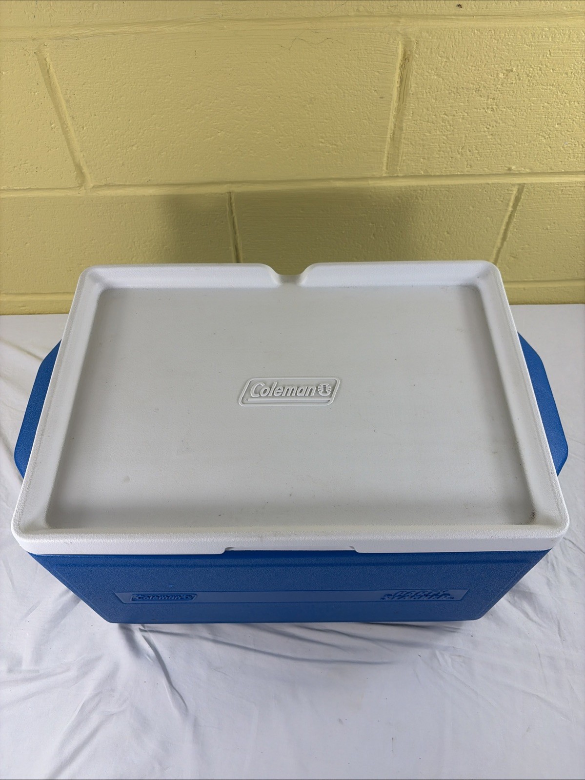 Coleman Party Stacker 24 Can Cooler Stackable Ice Chest Model 9223 Blue