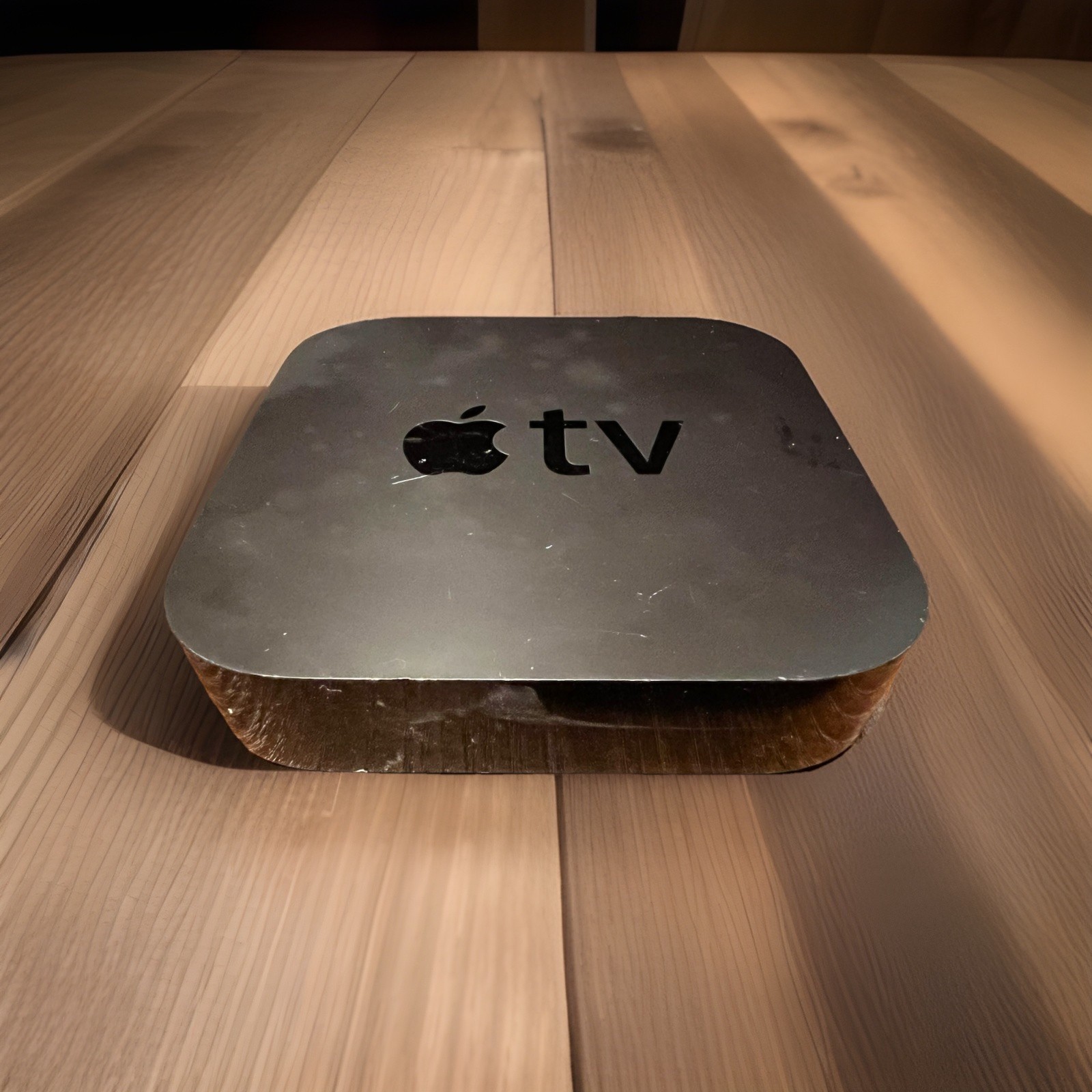 Apple TV (3rd Generation) HD Media Streamer - A1469 With Remote