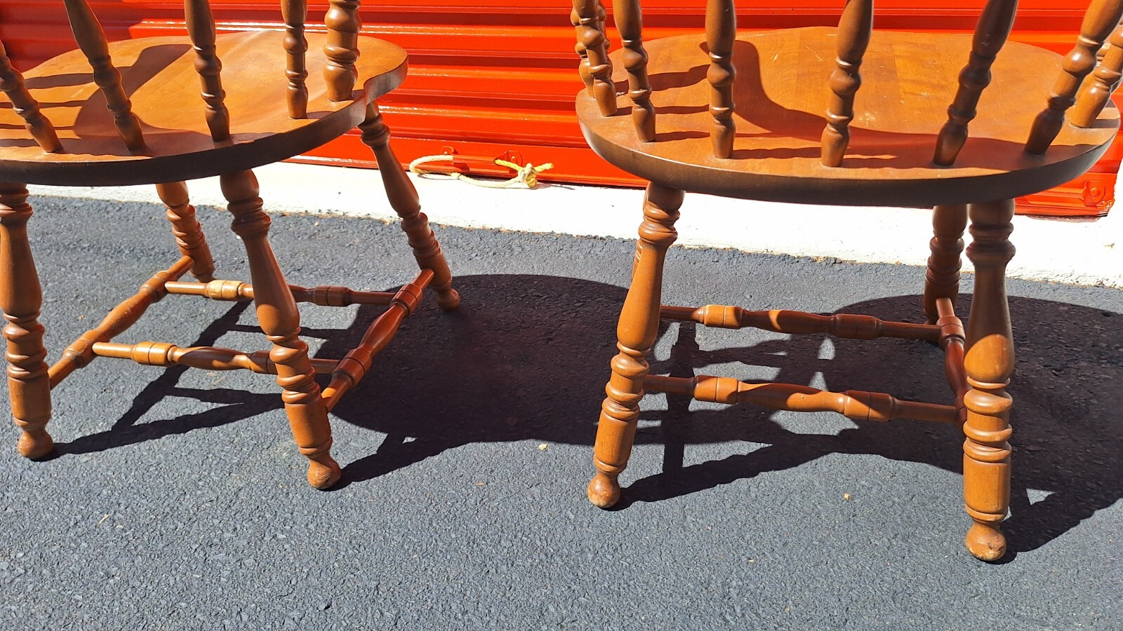 2 Vintage S Bent & Bros Colonial Windsor Captain Spindles \ Folding table