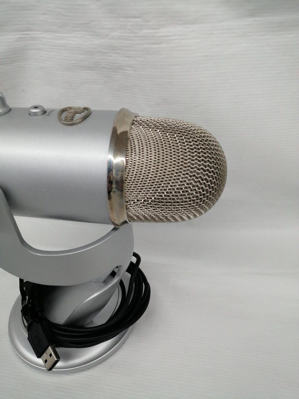 BLUE Condenser Microphone A00121 Used