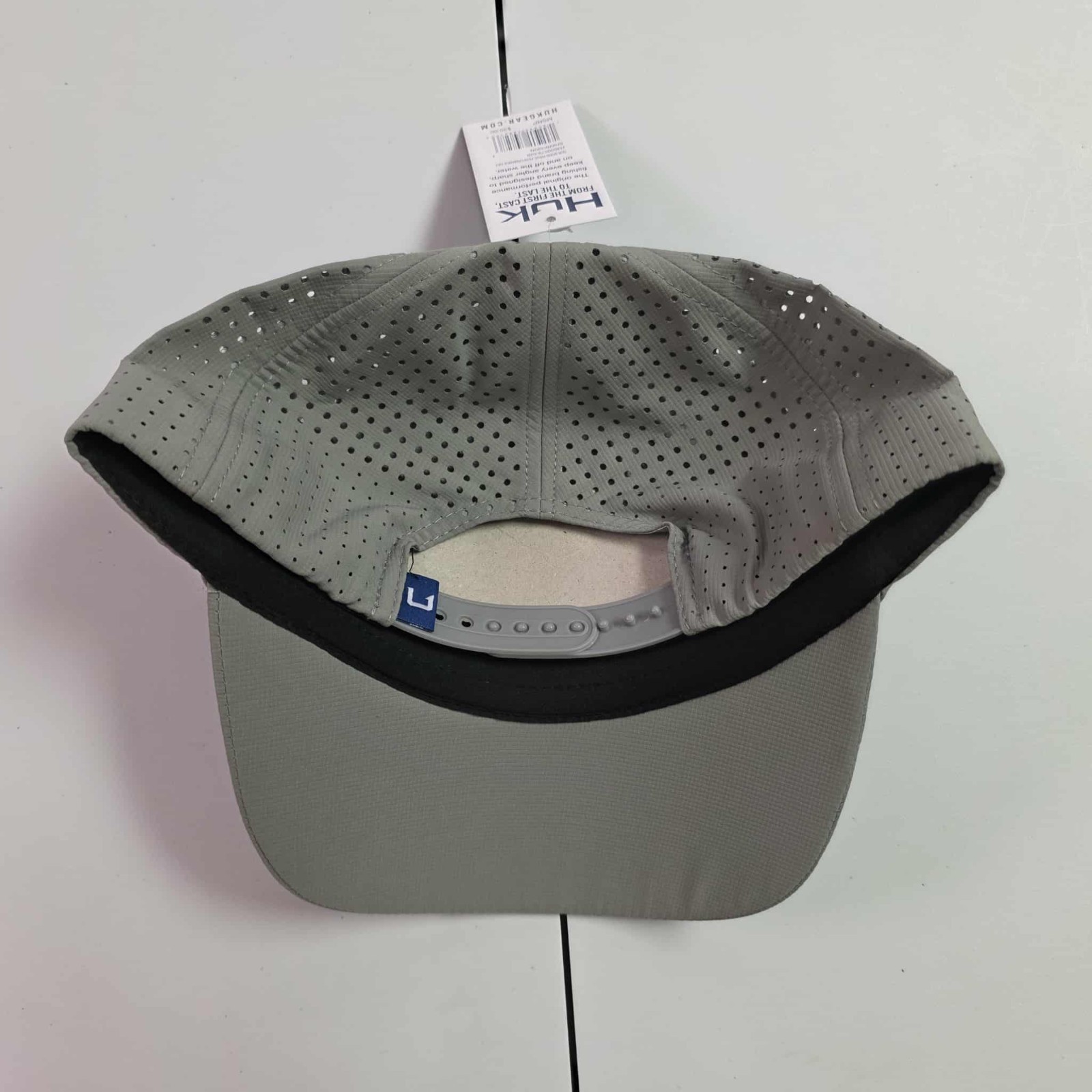Huk Born Wave Performance Hat Cap Adjustable NWT!!