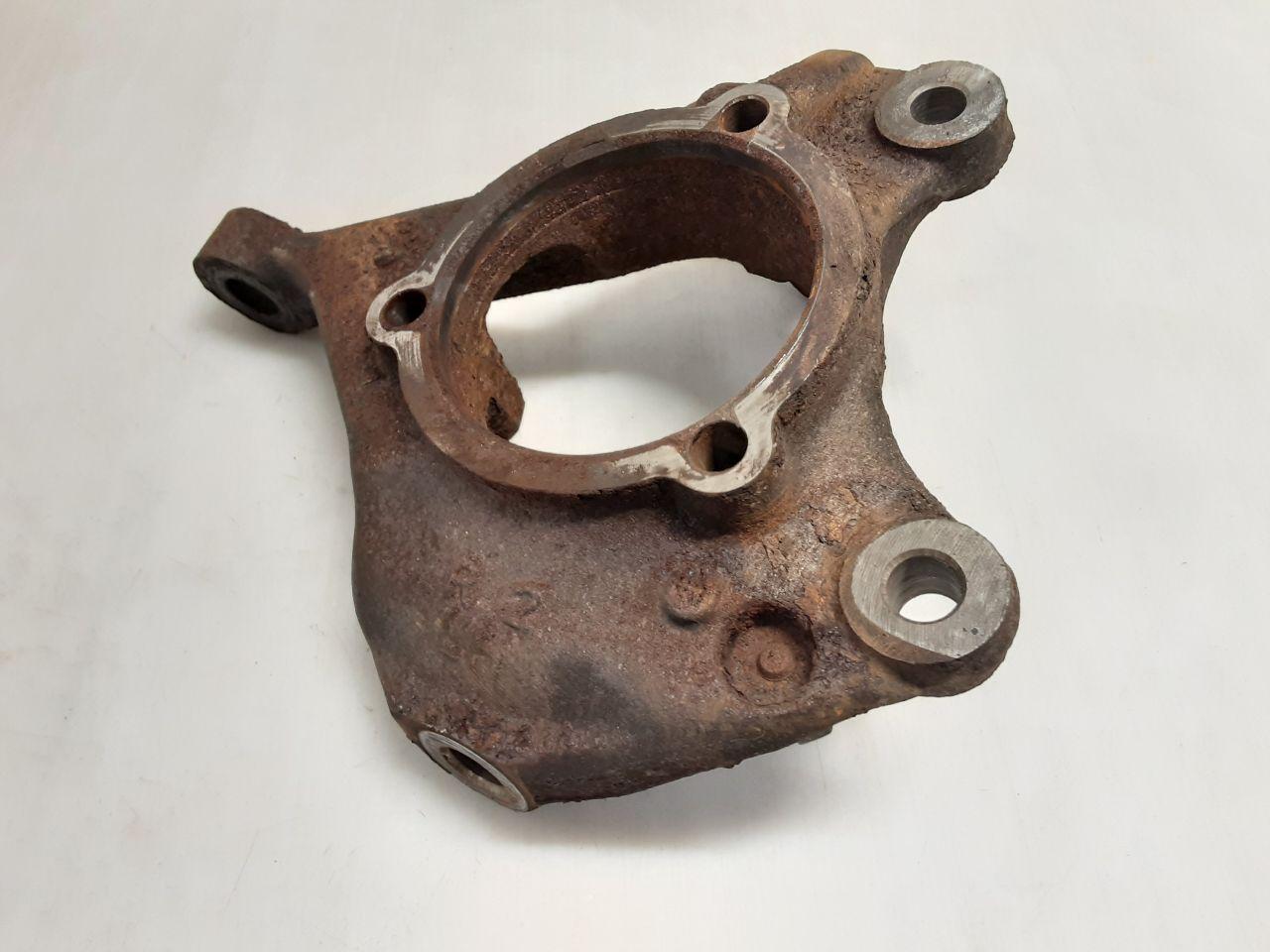 Used Front Left Steering Knuckle fits: 2017 Jeep Wrangler 4x4 LHD Front Left Gra