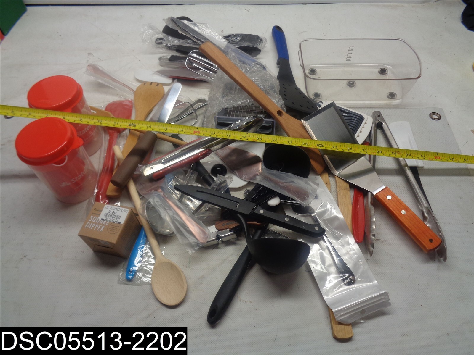 QTY=48: Mixed Lot of Kitchen Utensils (Variety of items )