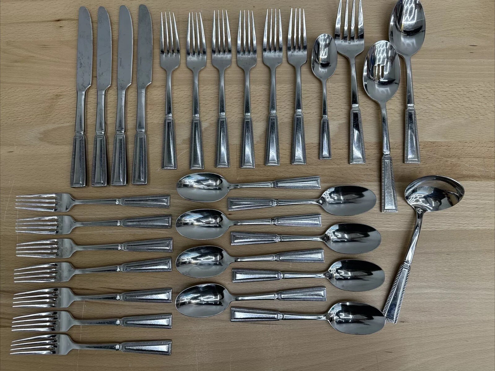 Oneida Stainless Palisade 30pc Place Setting Silverware Utensil Kitchen Flatware