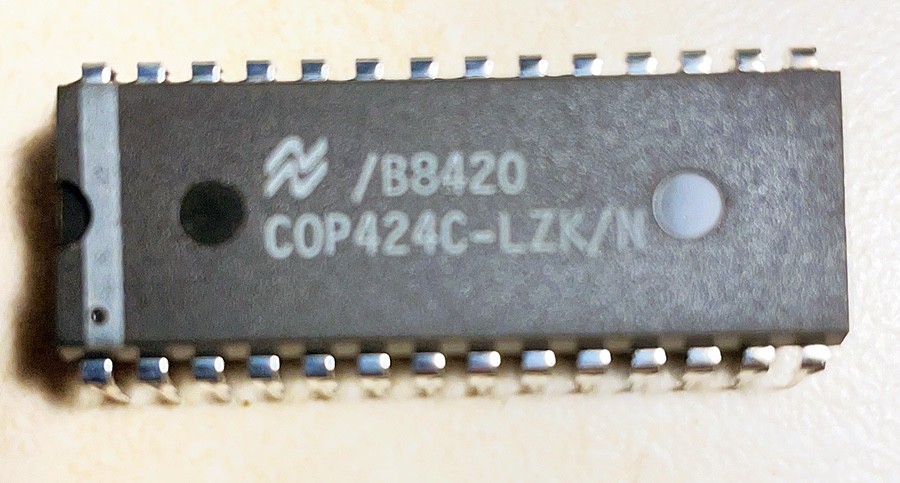 National COP424C-LZK/N Microcontroller - NOS