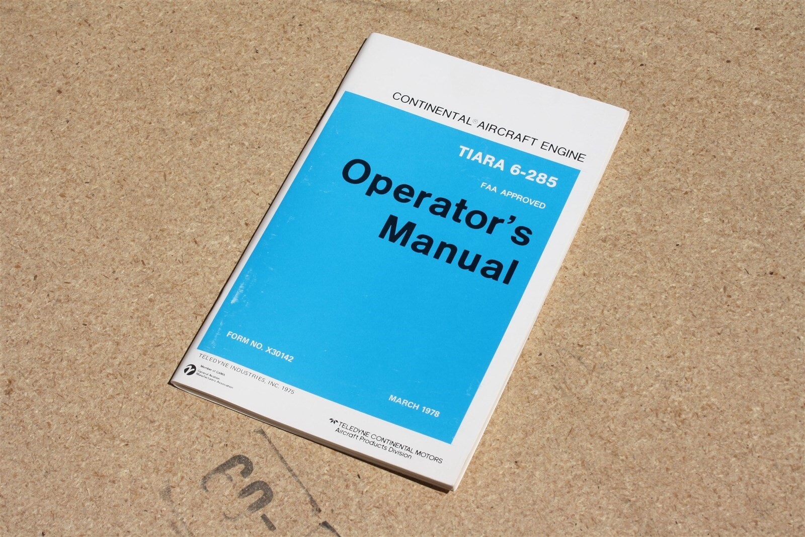 Continental Tiera 6-285 Aircraft Engine Operators Manual (Aviation)