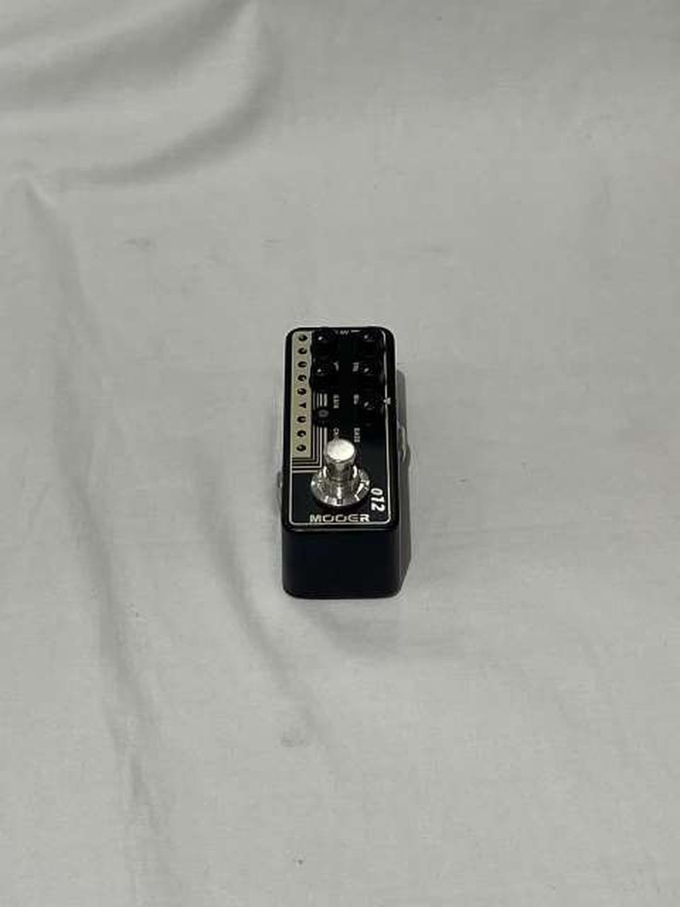 MOOER Micro PRE 012 Guitar Preamp Pedal Used NO Accessories