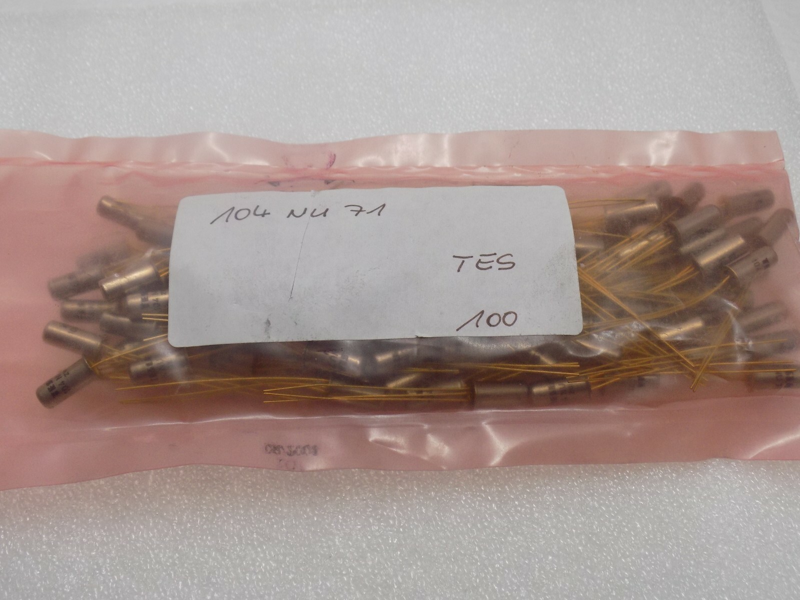 20x 104NU71  TESLA GERMANIUM NPN TRANSISTOR
