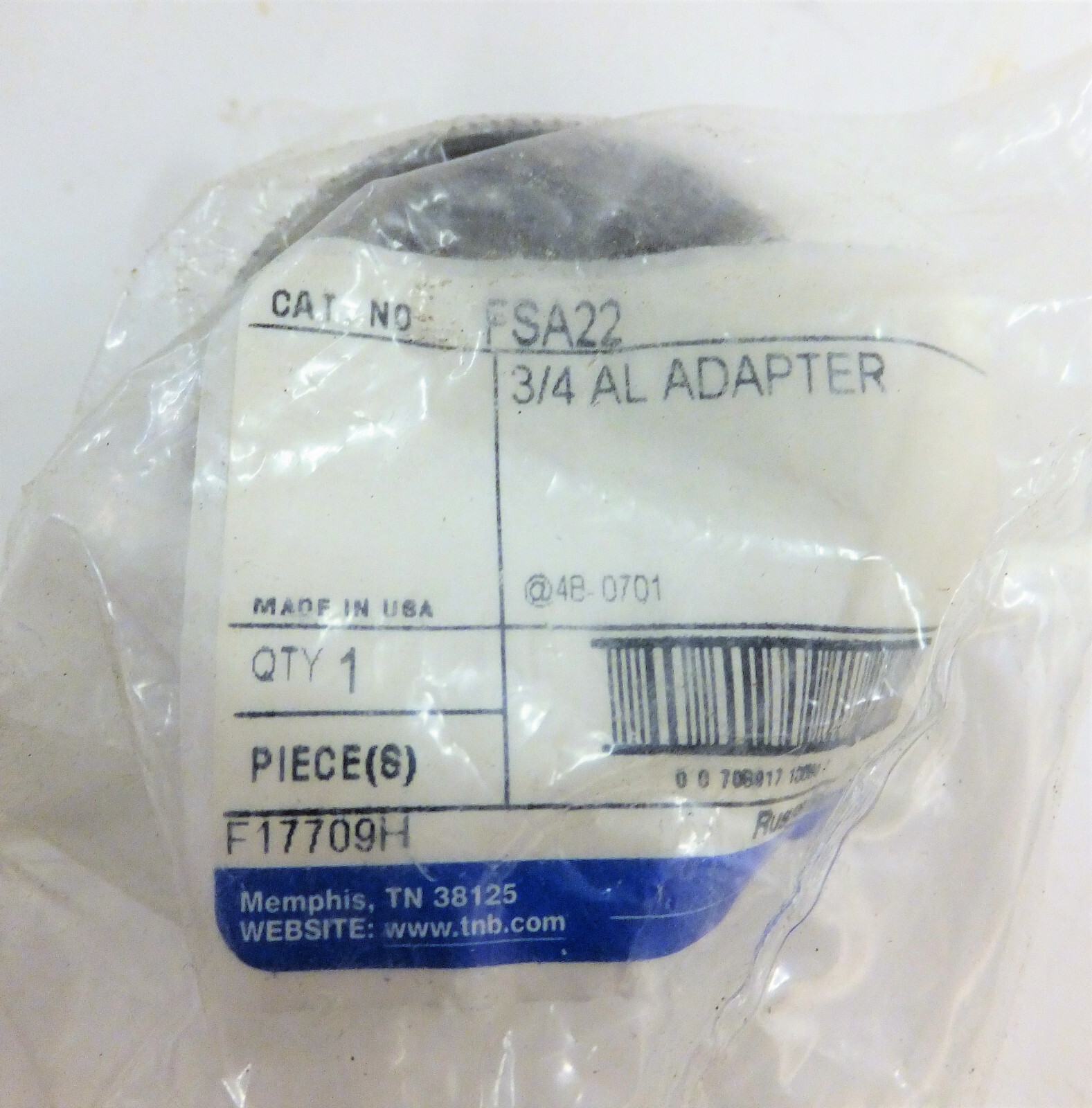 THOMAS & BETTS RUSSELLSTOLL FSA22  30 Amp Conduit Plug Adapter 3/4" NPT NEW