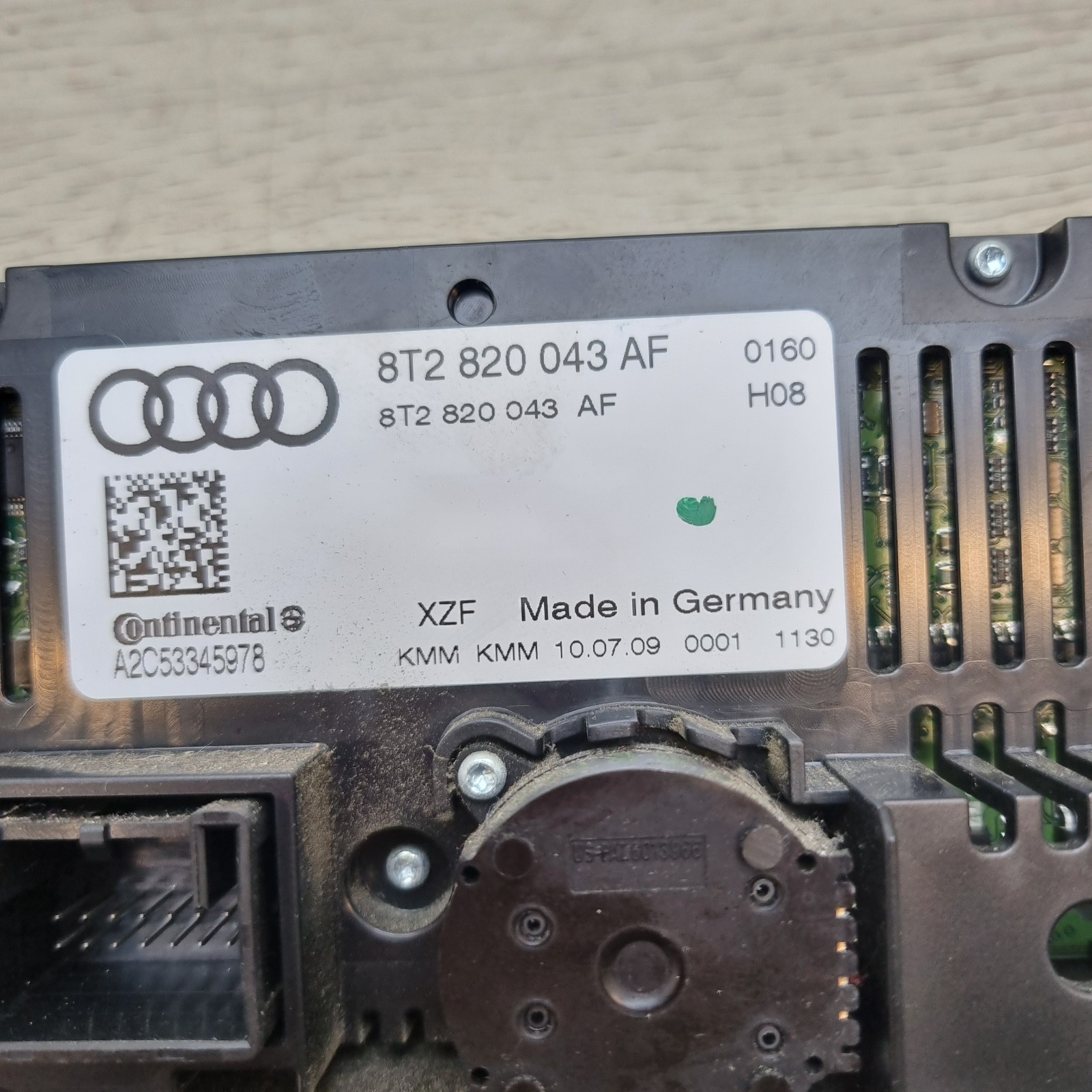 AUDI A5 8F CABRIO AC CLIMATE HEATER CONTROL PANEL SWITCH 8T2820043AF