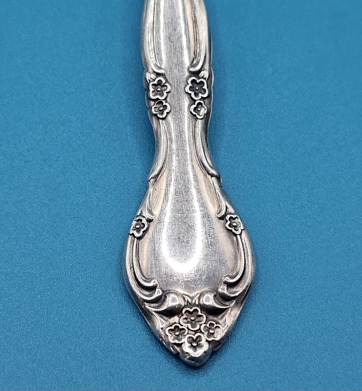 Set of 5 Oneida Community AFFECTION Flatware Teaspoons 6" Silverplate