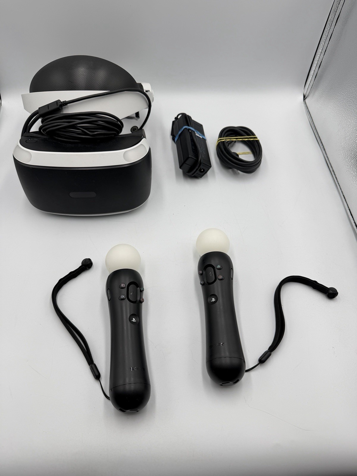 Play Station VR Headset And Controllers