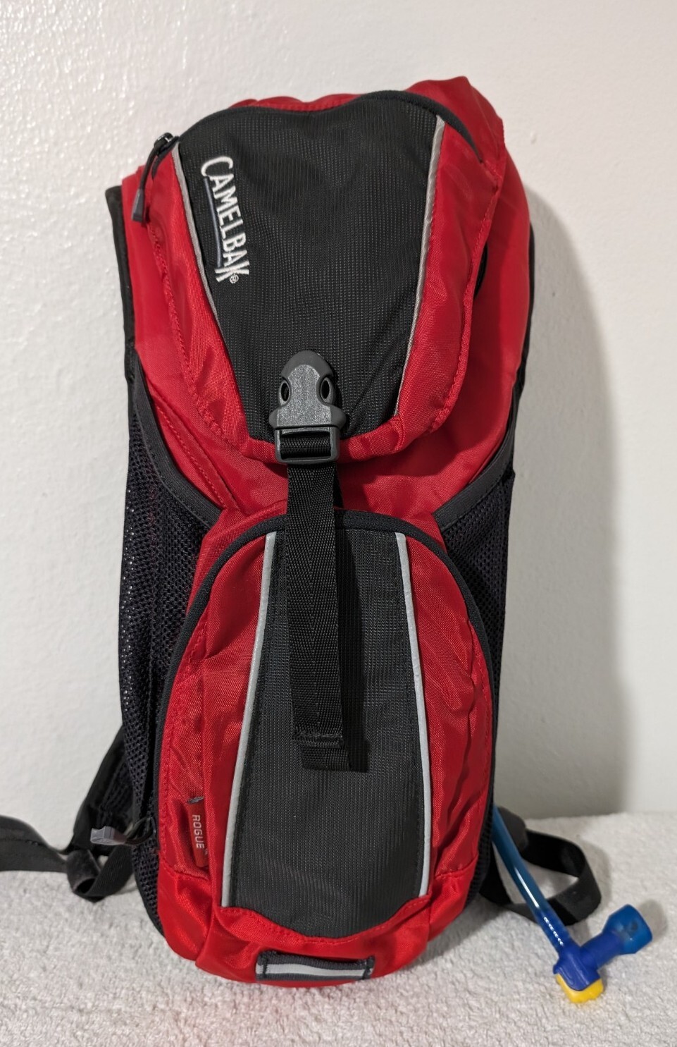 CamelBak Rogue Hydration Backpack With Bladder