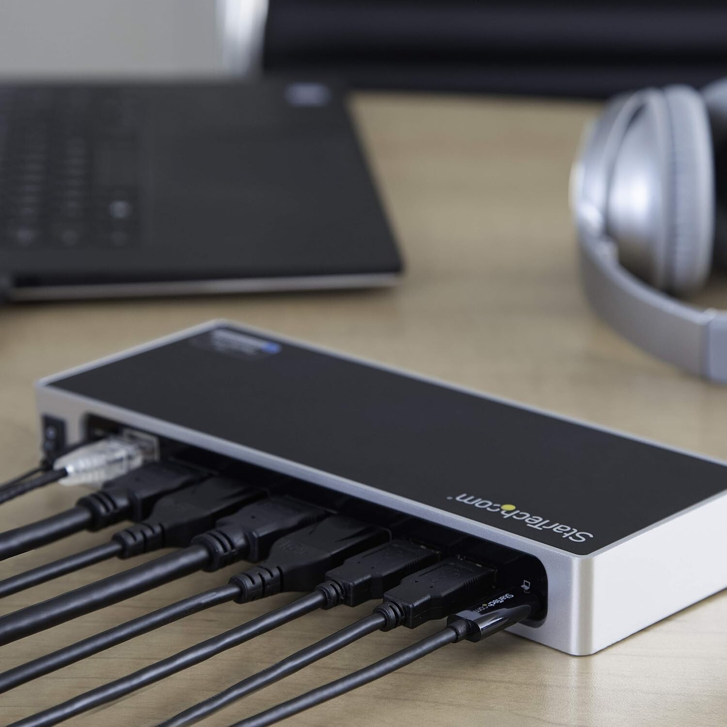 StarTech DK30A2DH USB 3.0 Docking Station