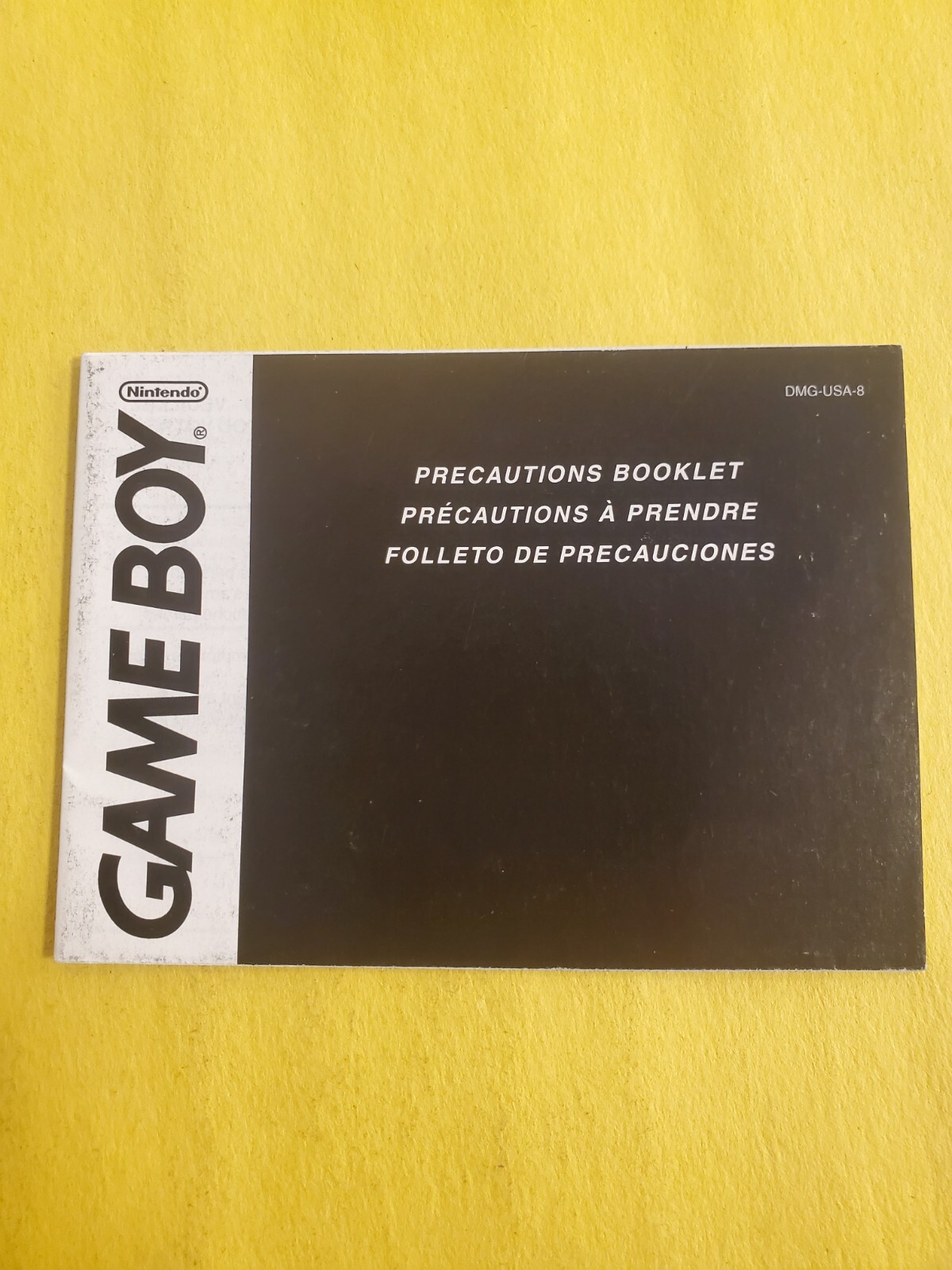 Game Boy Precautions Booklet DMG-USA-8