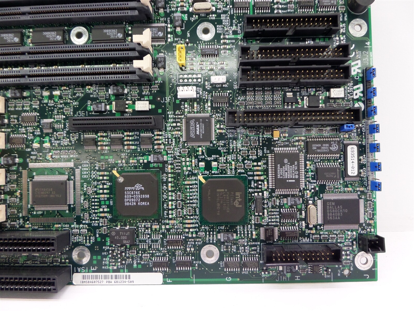 Intel 681234-509 Server Motherboard 686238-005