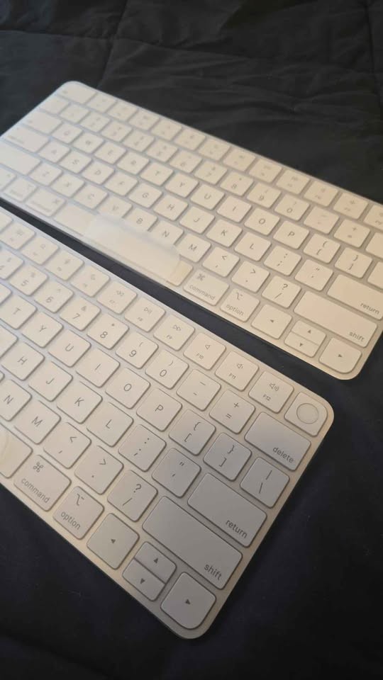 Apple Magic Keyboard with Touch ID for Mac Models with Apple Silicon