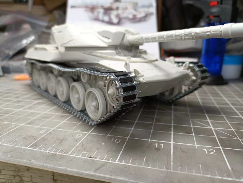 SANXIN SX35026 1/35 Chief tank rubber metal track