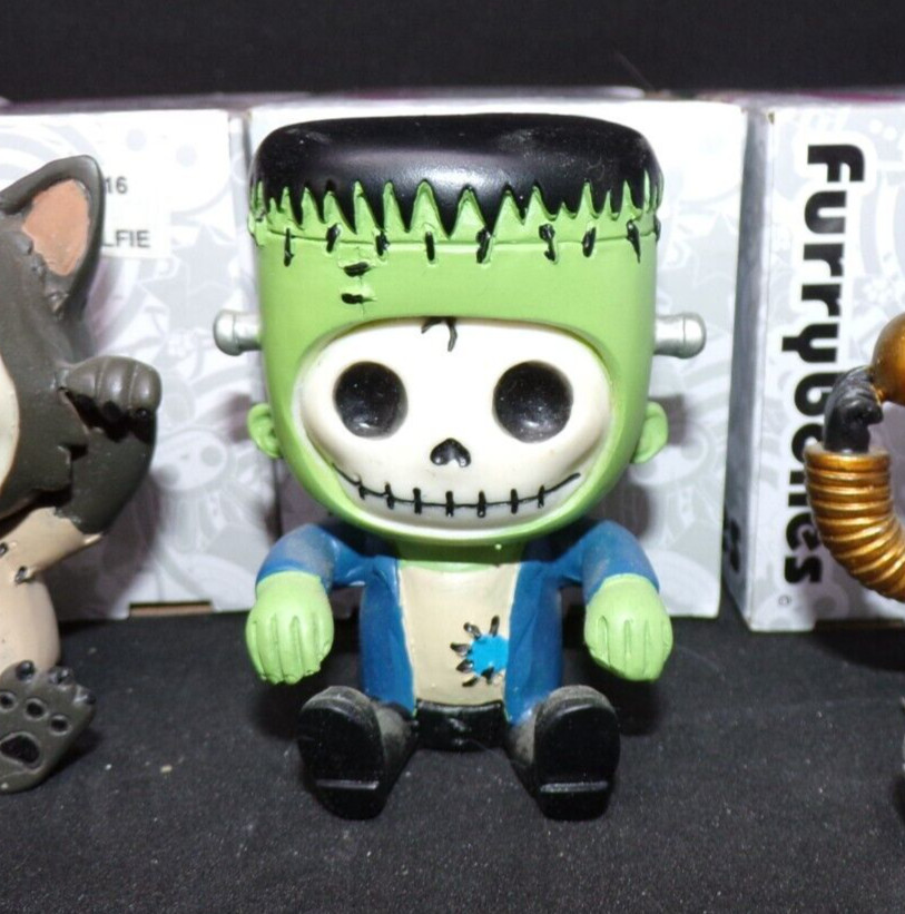 Furrybones Figurine 'Frankie' Frankenstein Halloween Monster Skeleton Decoration
