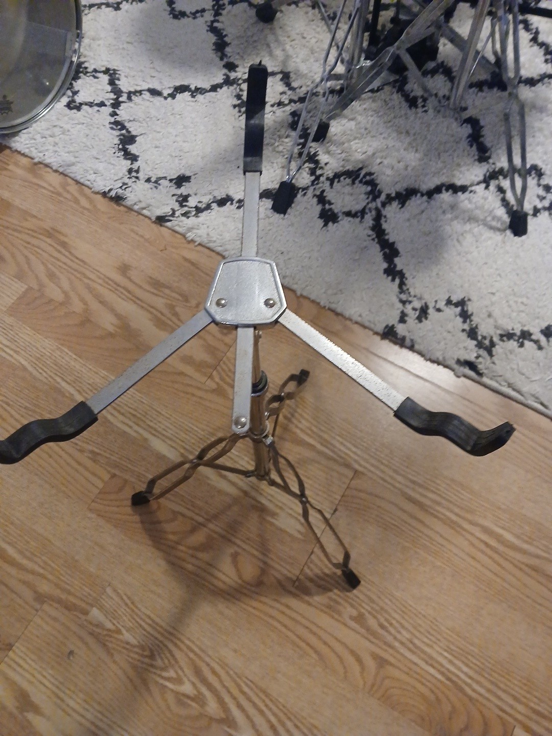 Snare Drum Stand