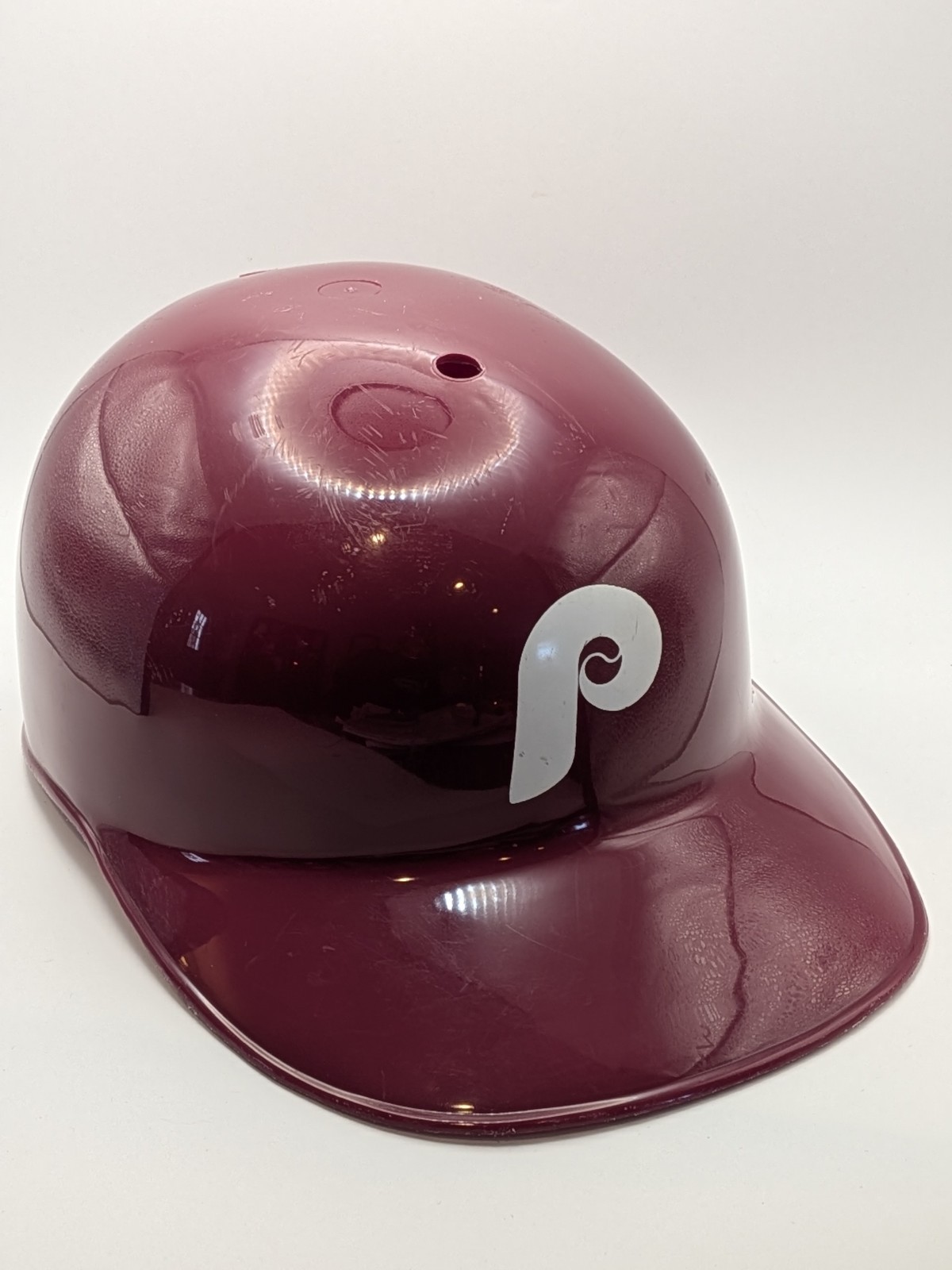 Vintage 1969 Laich MLB Philadelphia PHILLIES Plastic Souvenir Batting Helmet