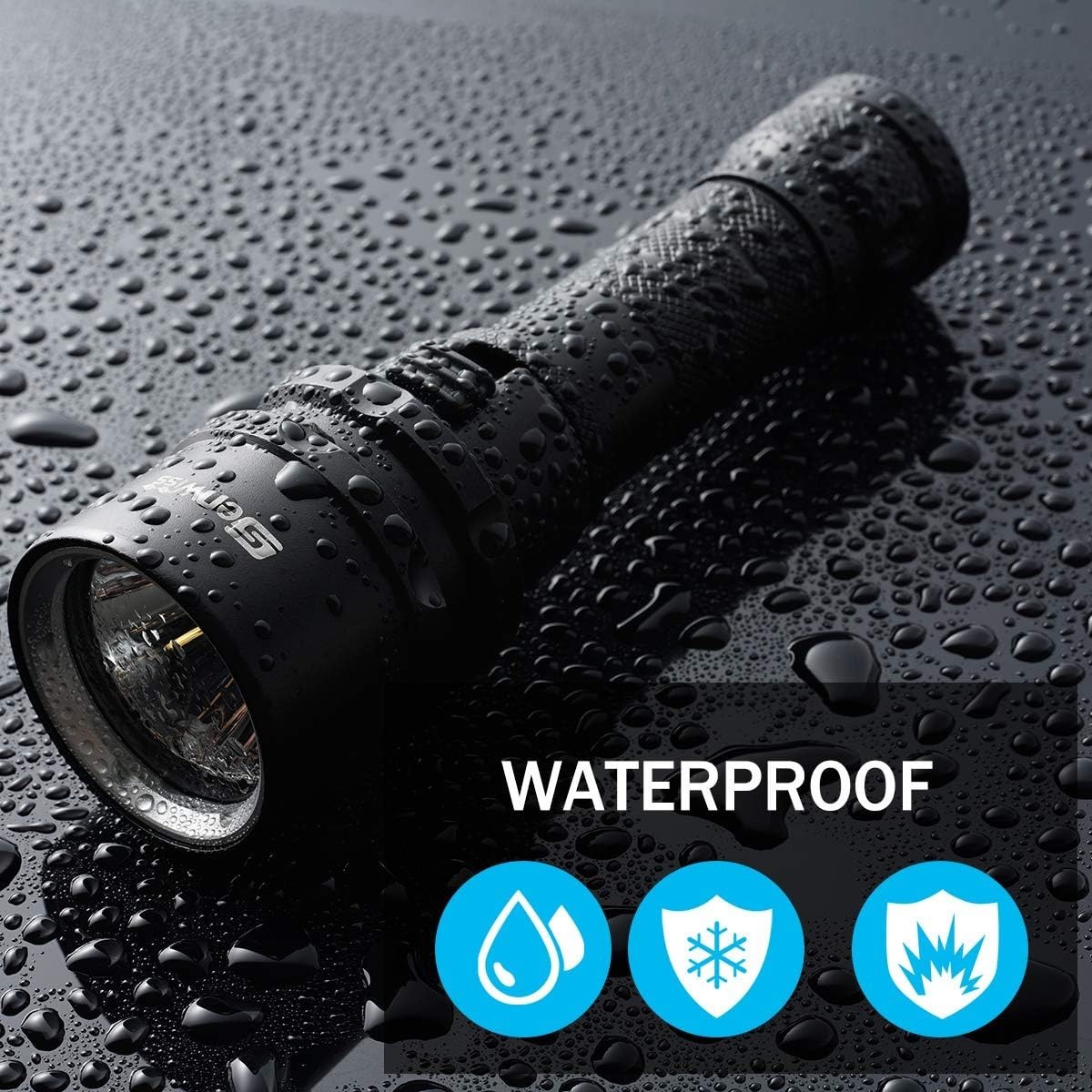 Compact 2000lm Underwater LED Light/`