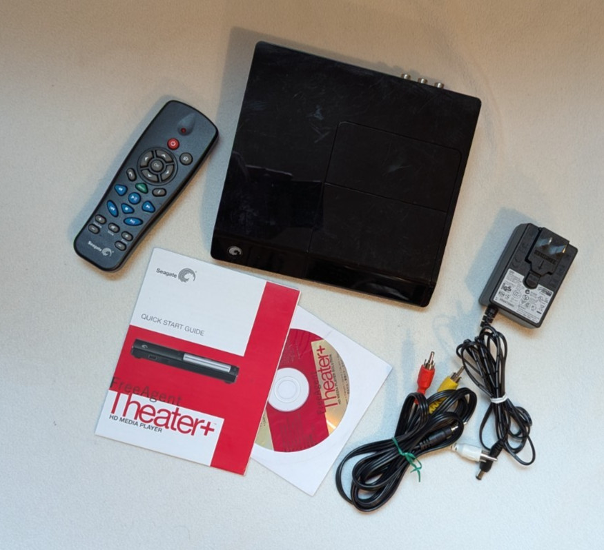 Seagate FreeAgent Theater+ HD Media Player HDMI Ethernet STCEA201-RK