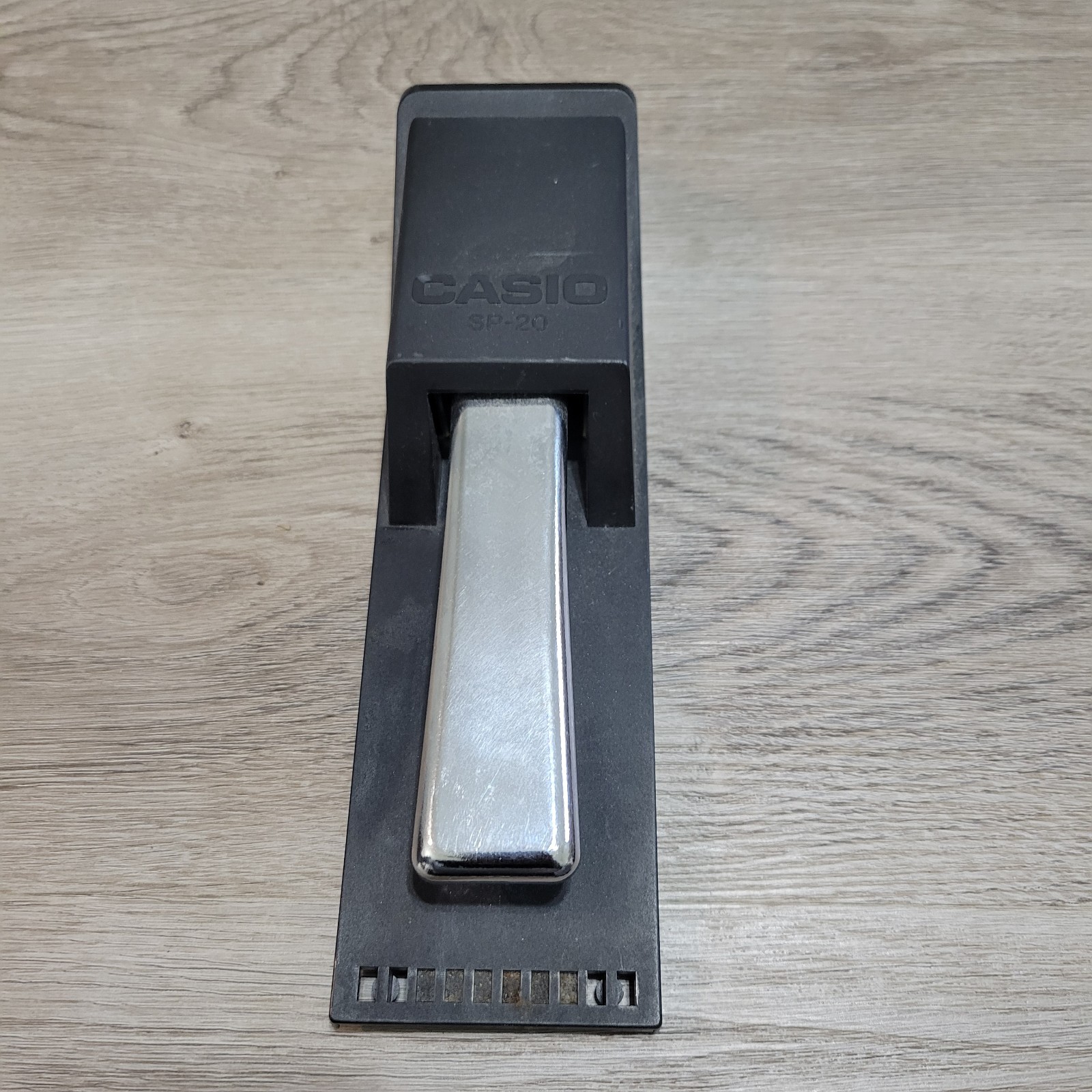 Casio SP-20 Sustain Damper Pedal Keyboard Piano Foot Switch Tested
