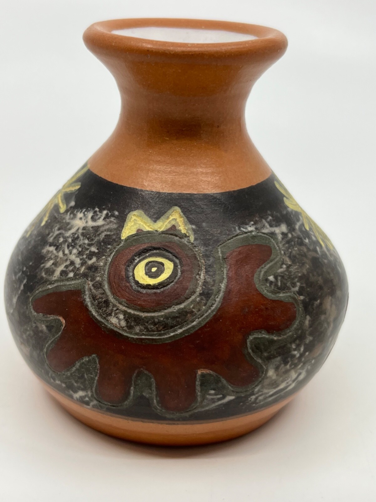 Peruvian Studio Pottery Vase/Jug Seminario 3.5" Flowers & Sun Marked