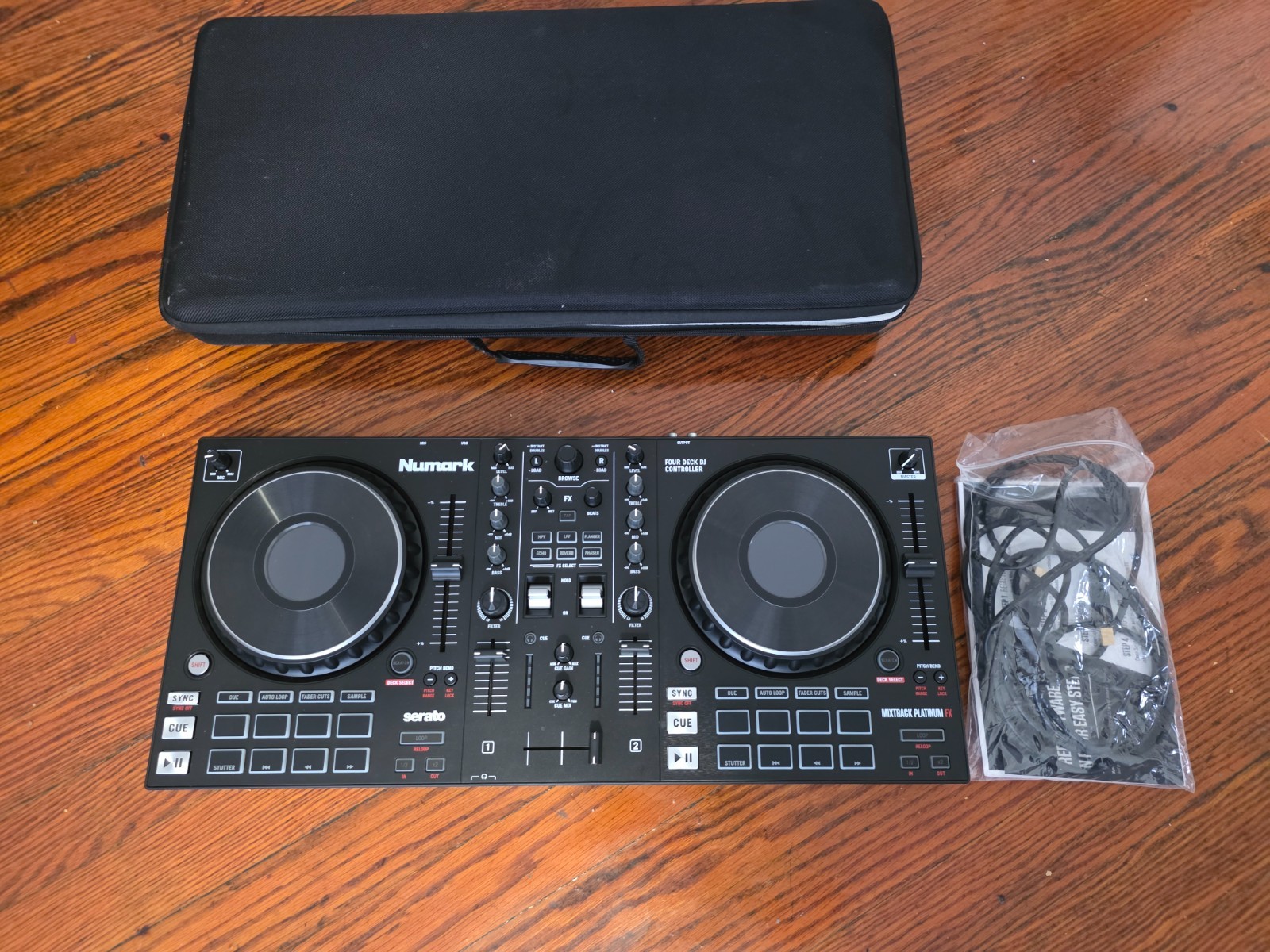 Numark ‎Mixtrack Platinum FX Serato DJ Controller - with Black Hard Travle Case