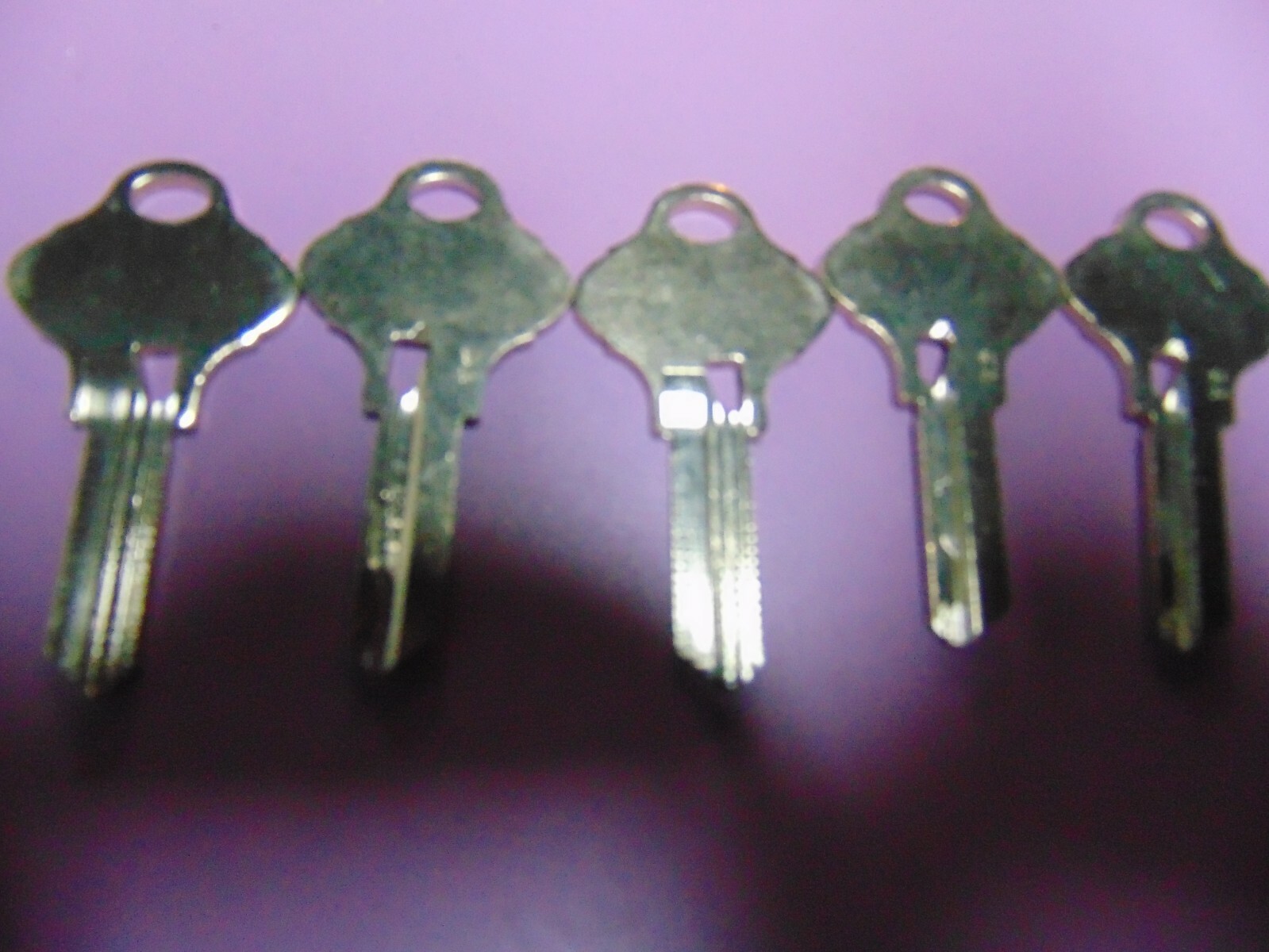 5 KEYS EVEREST SCHLAGE S134 KEYS UNCUT LOCKSMITH