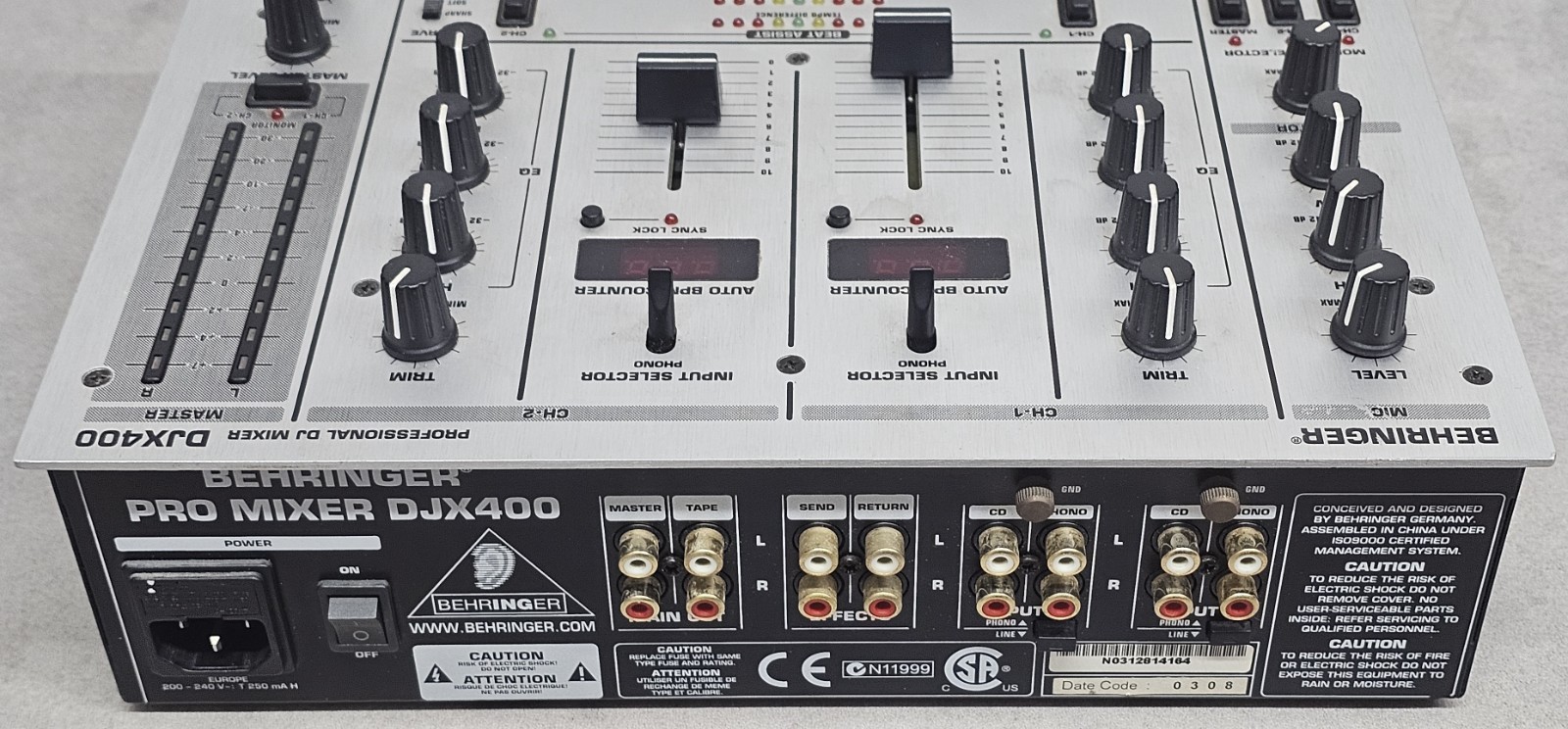 Behringer Pro Mixer DJX400
