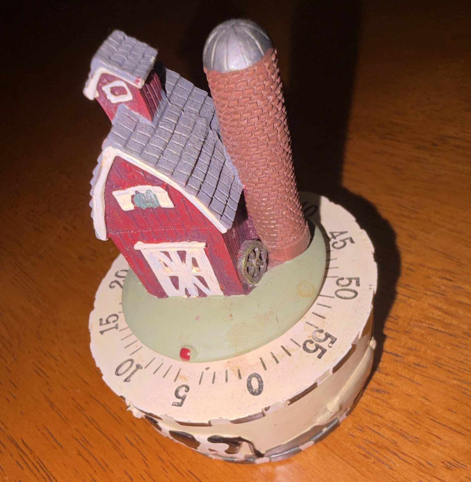 Vintage/Retro Barn Silo Mechanical Kitchen Timer that does not work