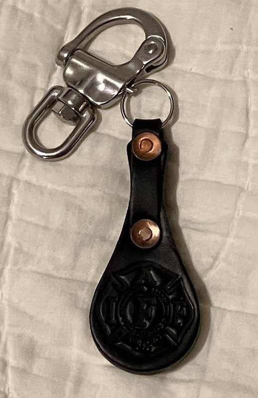 Firefighters Leather Pull Tab SCBA Mask Quick Release with Swivel Head - New