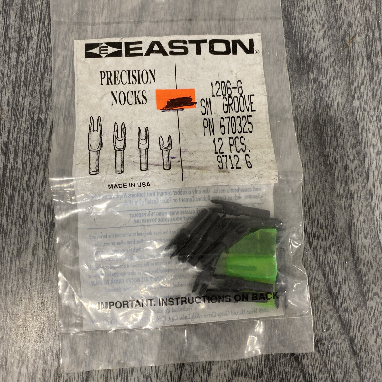 Easton Archer 1206-G Sm Groove 12 Pack
