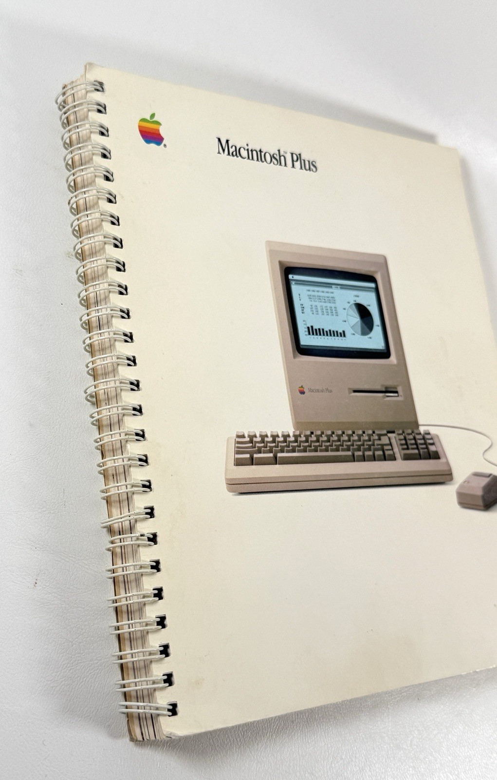 Macintosh Plus Owners Guide Manuals for Apple Computer Vintage