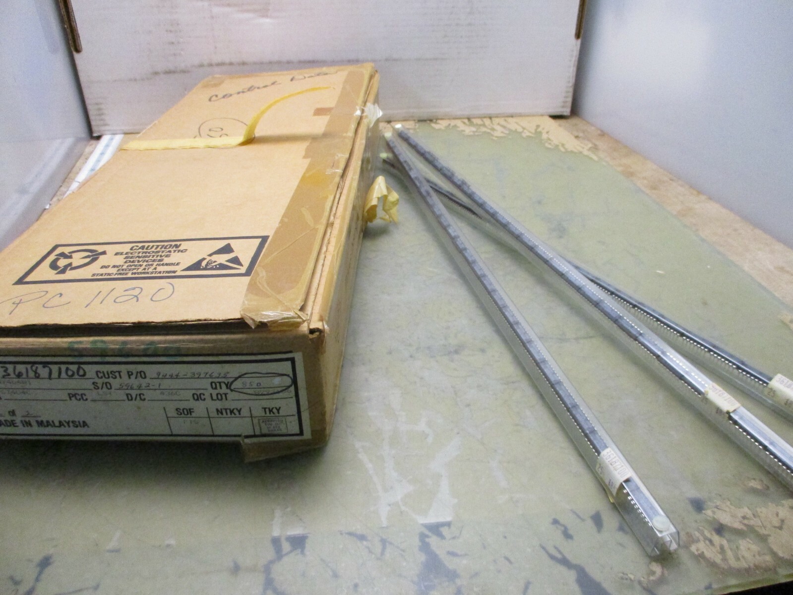 Tube of 25x Vintage Control Data Texas Instruments SN7404N Inverters [5*H-10.5]