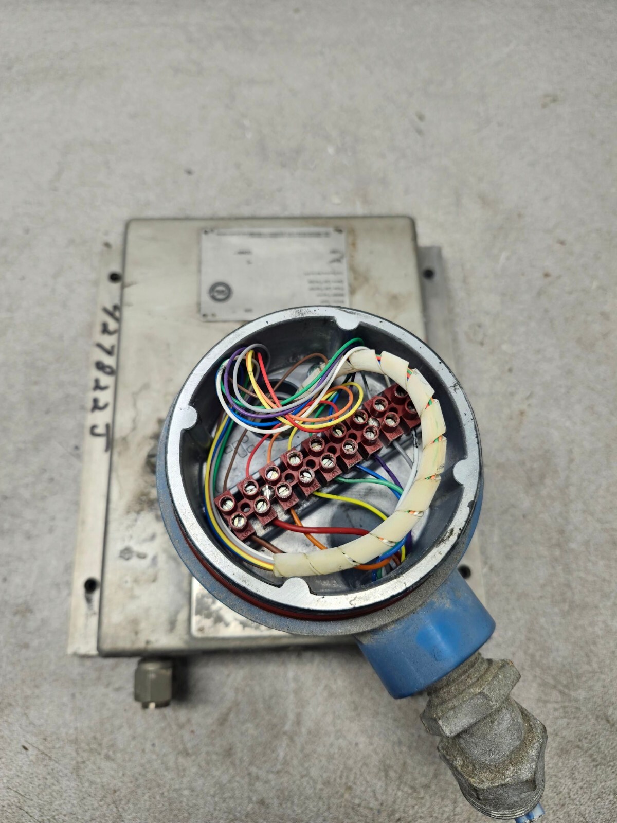 USED MICRO MOTION MASS FLOW SENSOR TRANSMITTER DS012S100SU