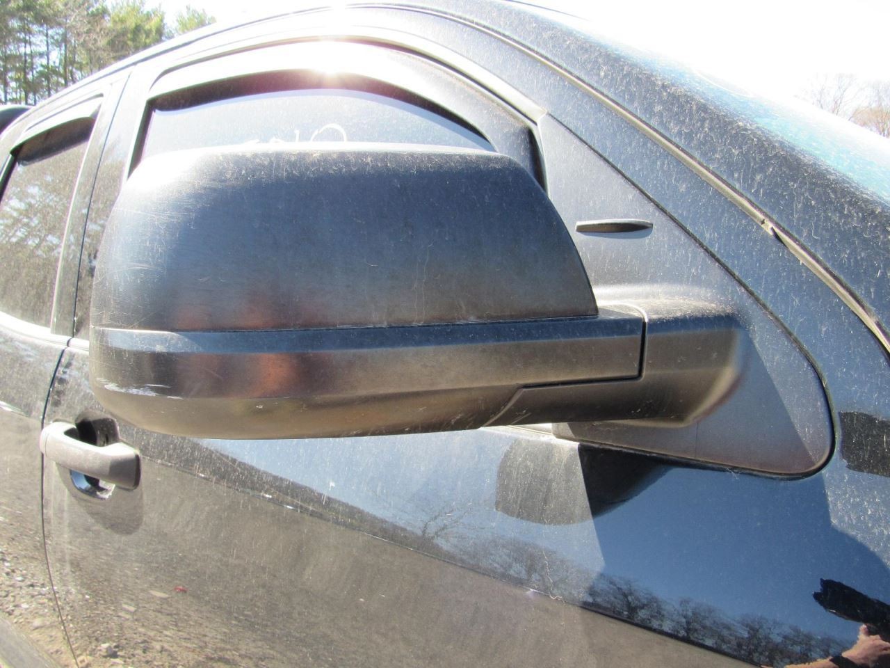 TUNDRA 2019 Glove Box 1031843