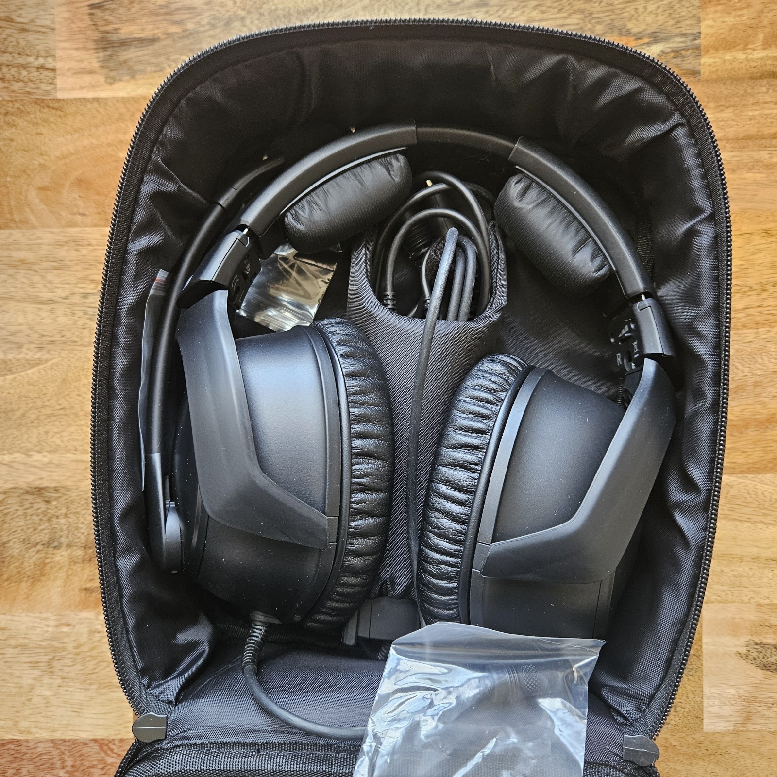 Sennheiser S1 Passive Aviation Headset - Open Box w/ Case, Manual & Accessories