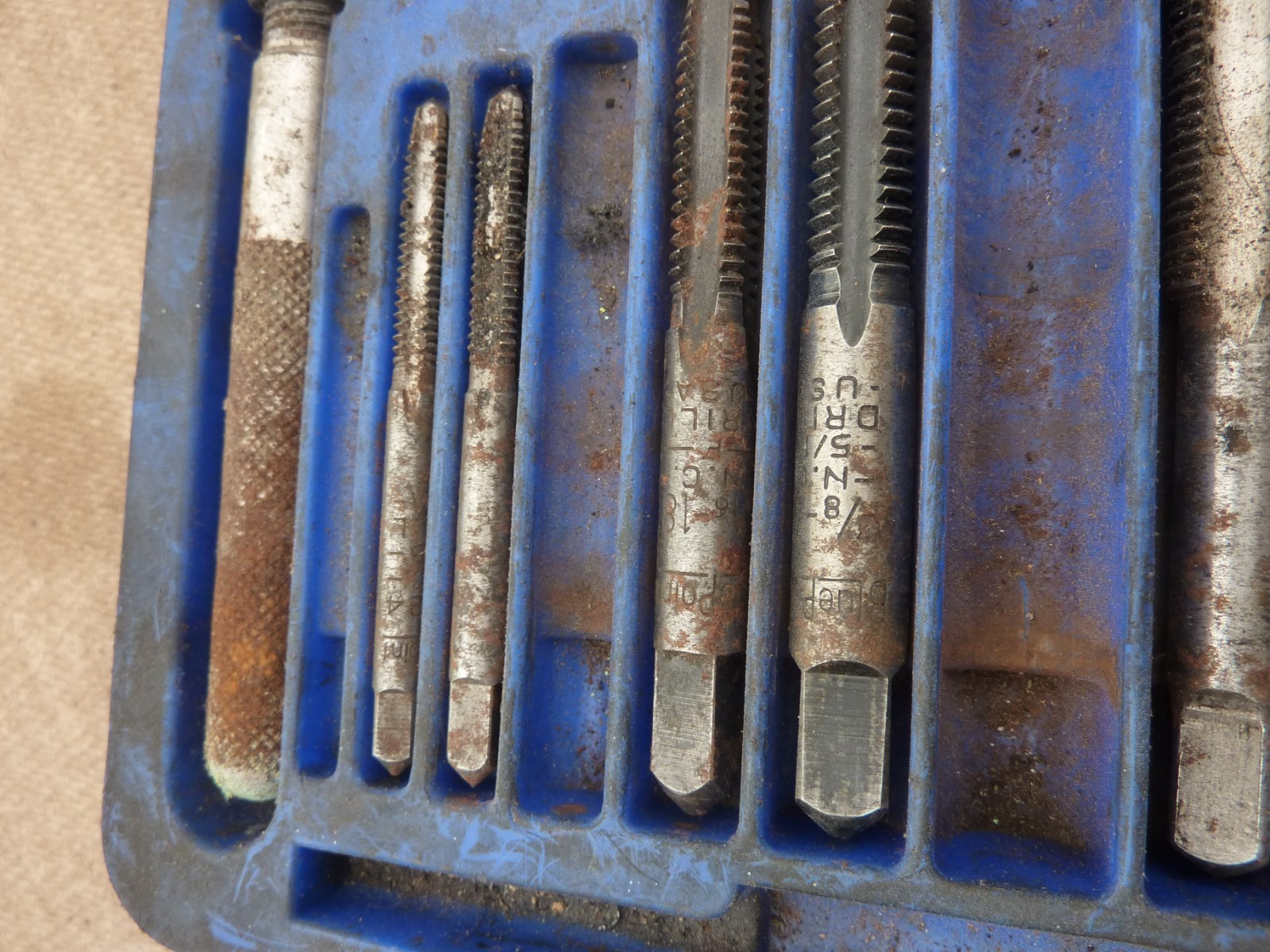 BLUE POINT SNAP-ON TAP & DIE SET TD-2425 SAE