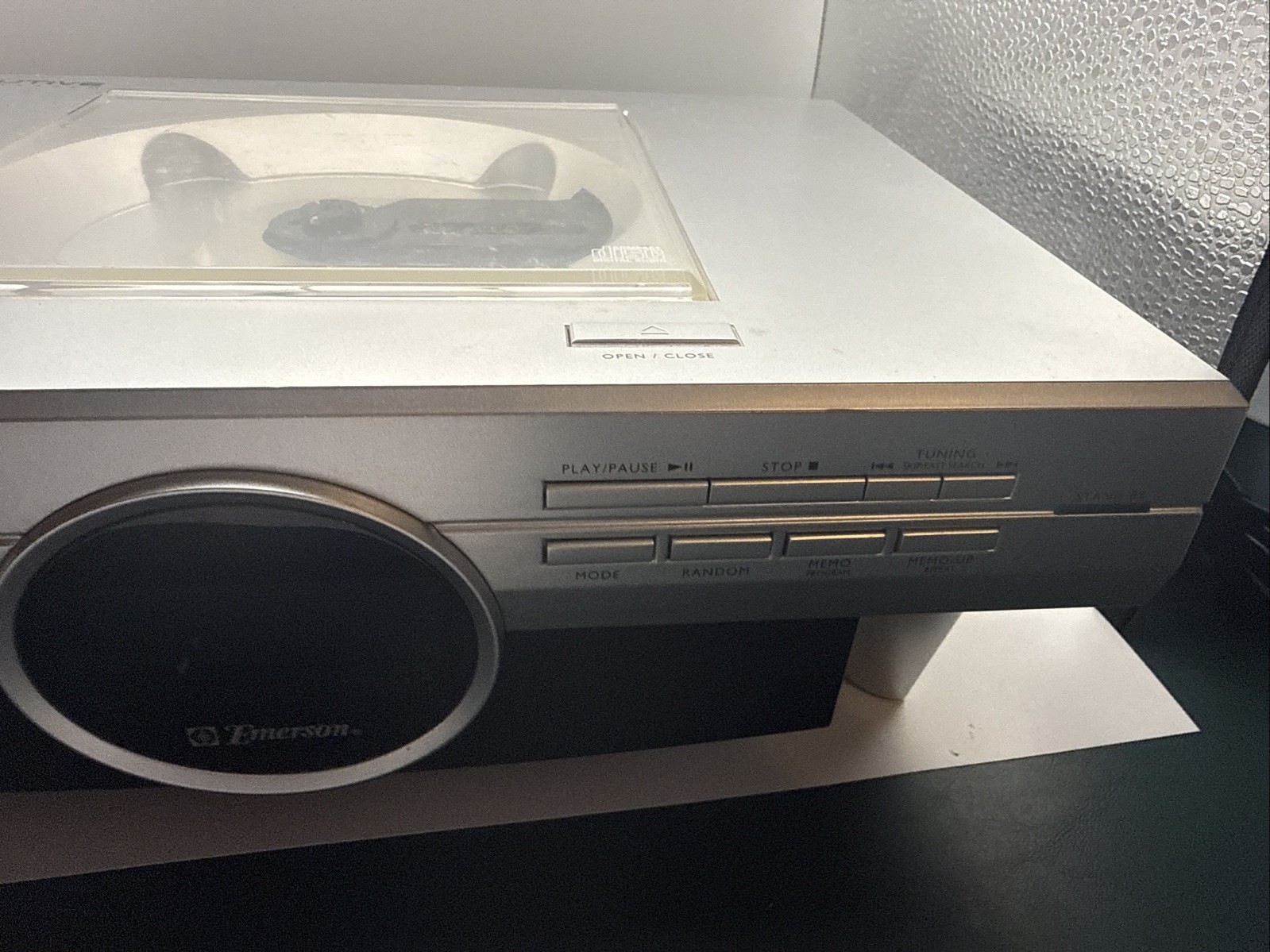 Emerson ES769 Executive Micro Stereo System - Tested Works Great