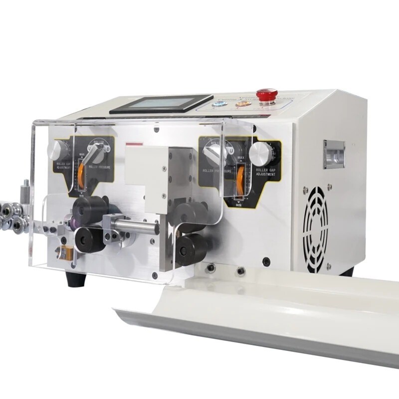 Computer Peeling Stripping Cutting Machine 0.2 To 25mm2 450W SWT508MAX1-4S