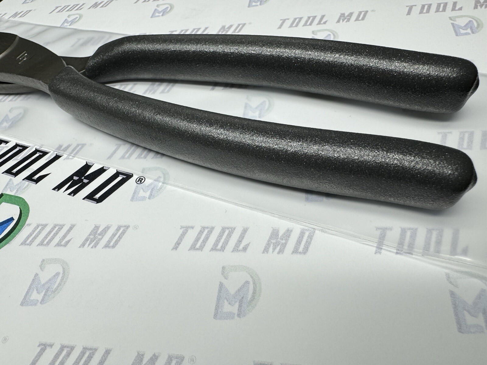 Snap-on Tools NEW DARK TITANIUM Soft Grip 9" Wire Terminal Crimping Tool 29ACF