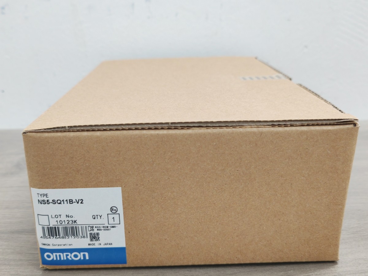NS5-SQ11B-V2 New Sealed Omron Touch Panel HMI NS5SQ11BV2