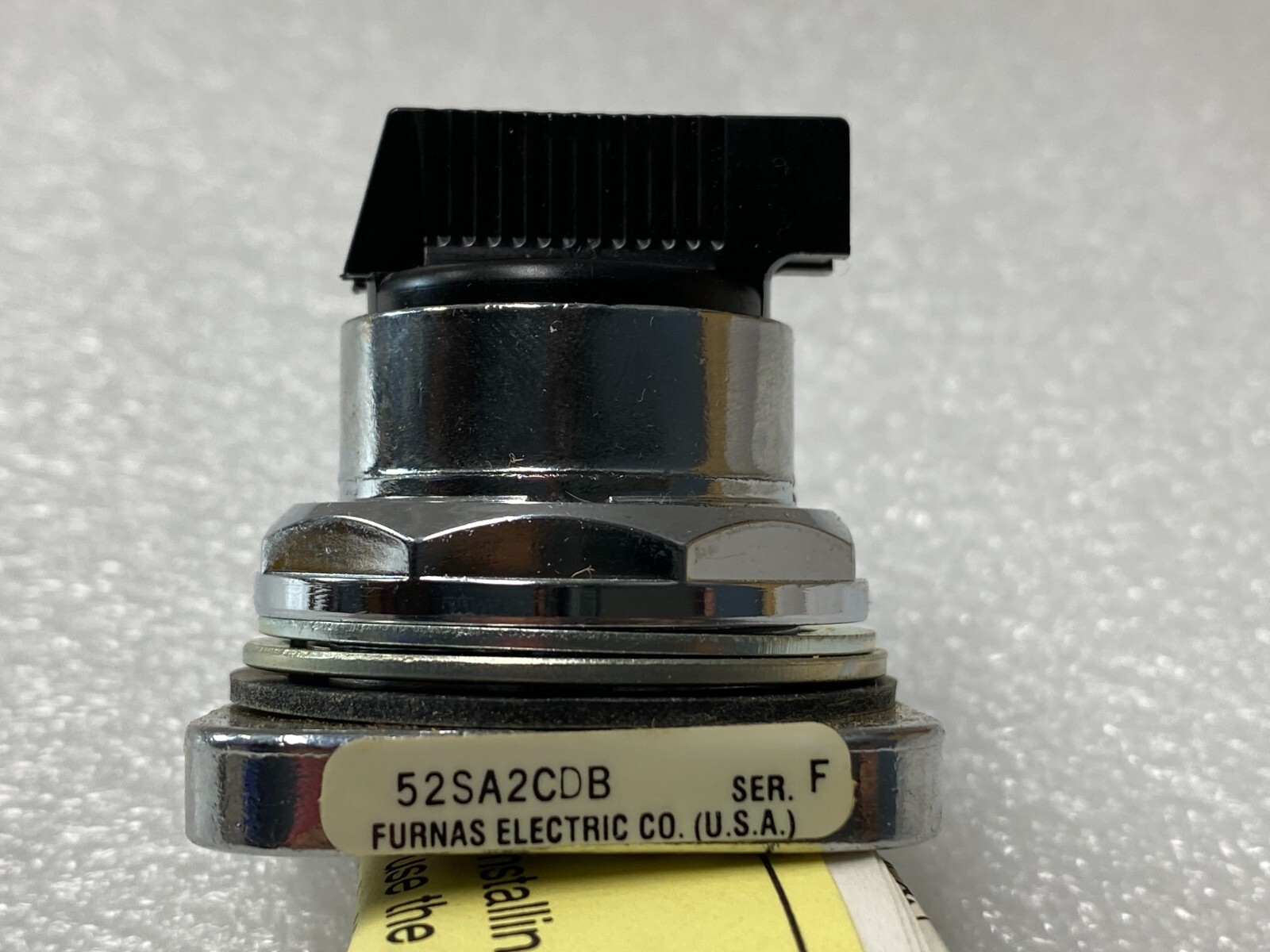 NEW FURNAS 52SA2CDB SELECTOR SWITCH OPERATOR 3 POSITION MAINTAINED NIB
