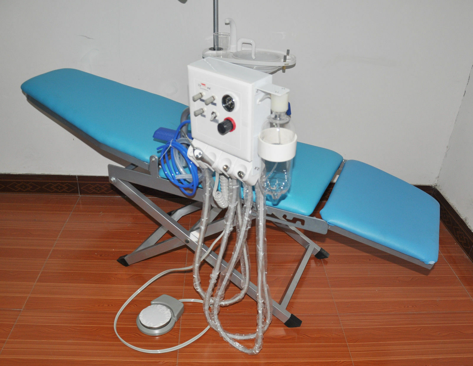 Blue Dental Portable Mobile Folding Unit Chair with LED Light Tray &Weak Suction