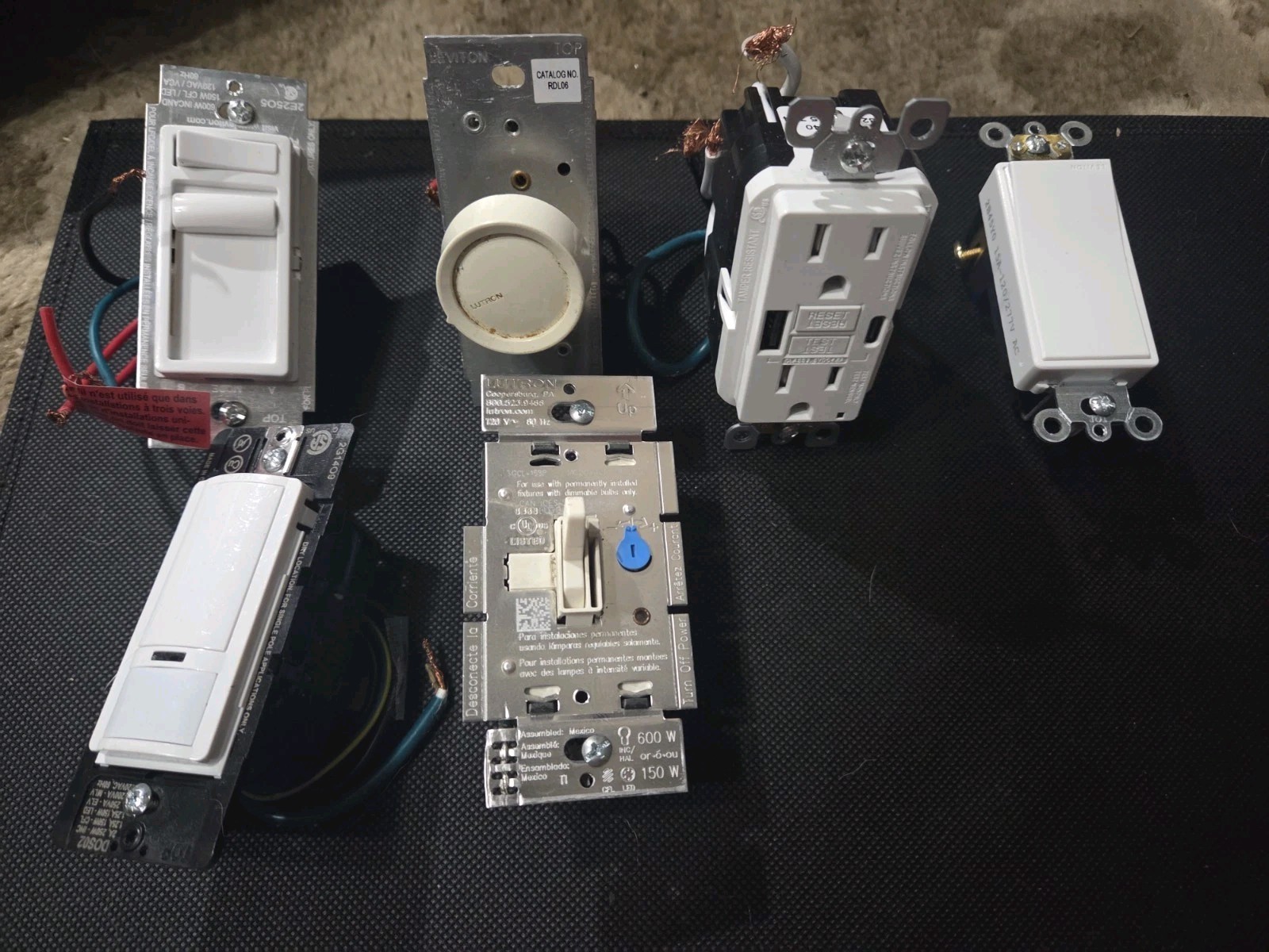 Receptacal Switch Lot Leviton Lutron 6 Pcs