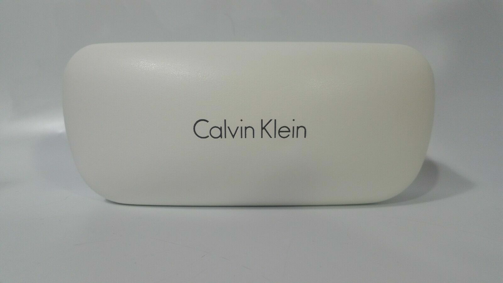 CALVIN KLEIN White Faux Leather Hard Clam Shell Sunglasses Eyeglasses Case