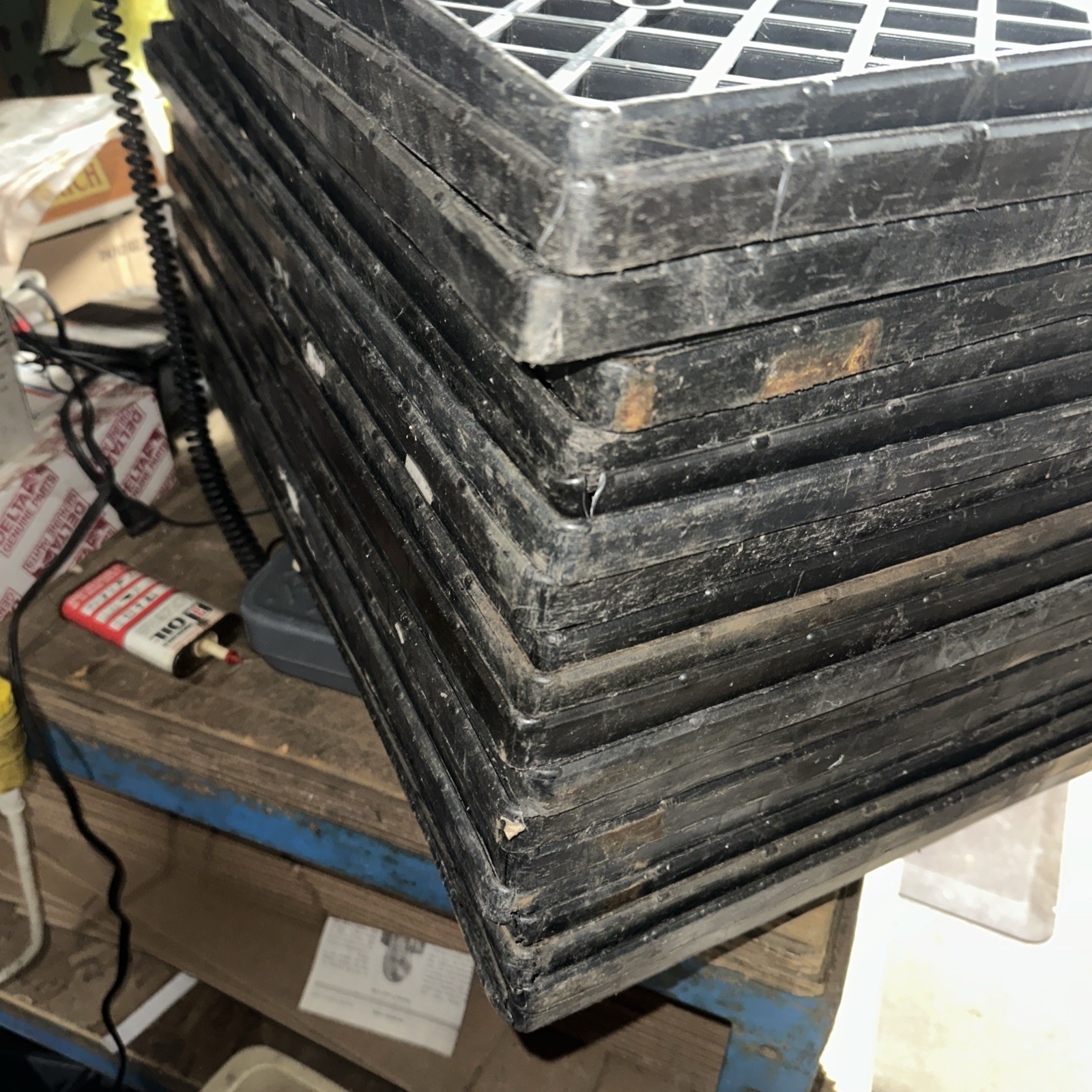 Black Plastic Stackable Bread Tray - 24L x 21” W x 1” (20 Trays)